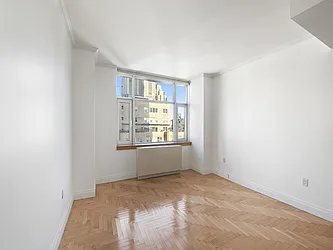 Rented by Sotheby's International Realty