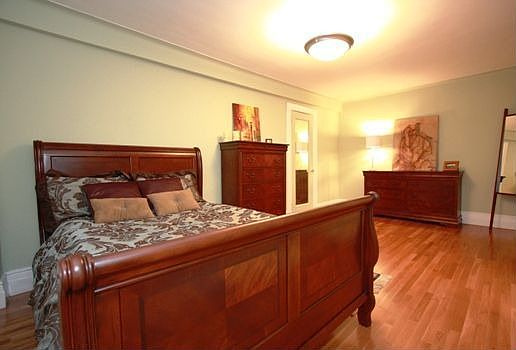 1st image of 875 W End Ave APT 1F
