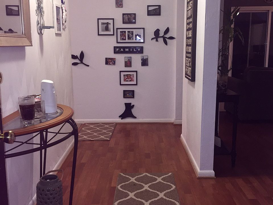 Foyer/entryway