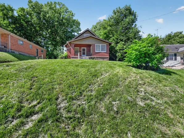 1323 Woodland Ave, Cincinnati, OH 45237