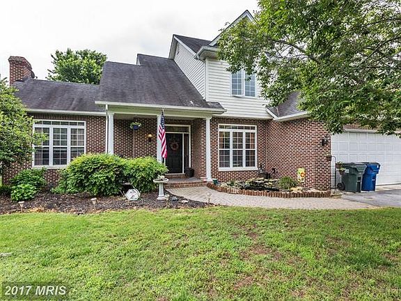 3rd image of 35571 Golf Course Dr