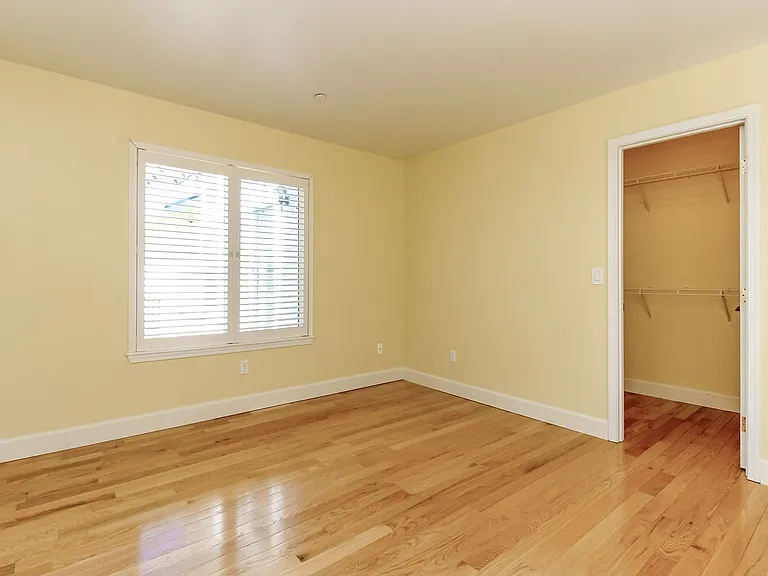 1861 Palisade Blvd — Photo 17