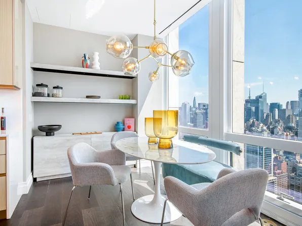 35 Hudson Yards image 6 of 17