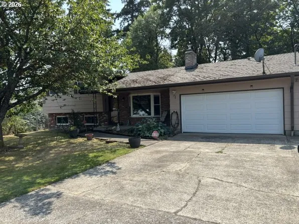 19437 SE Marcia Ct, Milwaukie, OR 97267