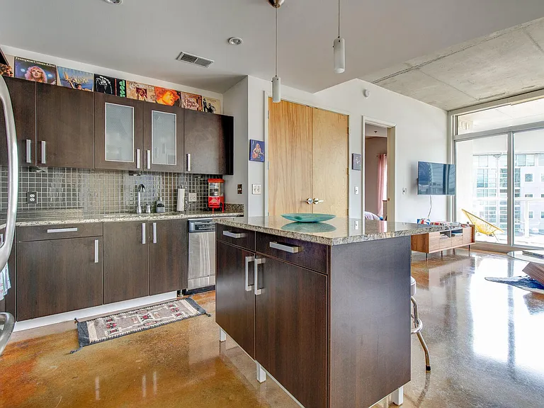 600 12th Ave S #634 — Photo 4