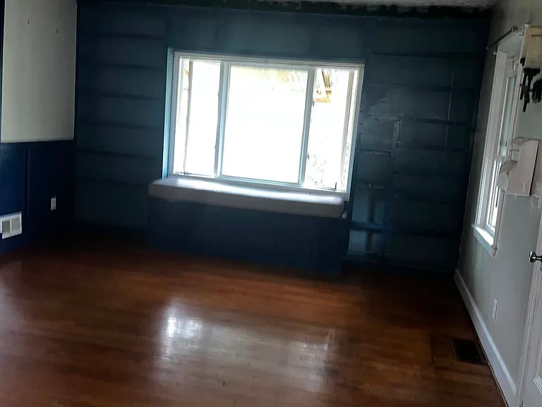 9 N Diamond St #1 — Photo 13