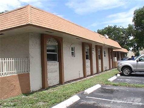 2nd image of 5215 NW 24th Ct #39