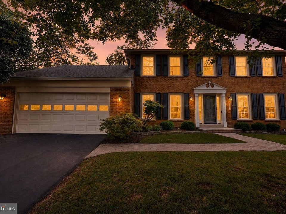 1st image of 9904 Marquand Dr