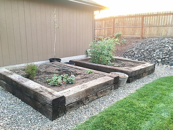1880 NE Sunset St Roseburg