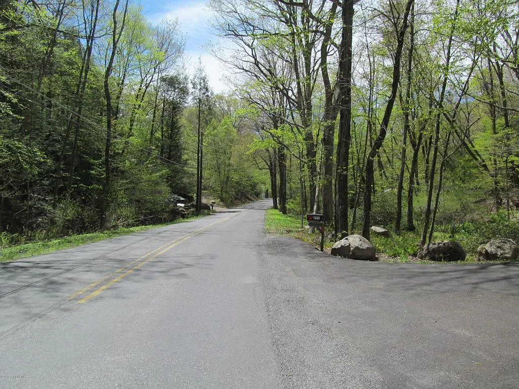 273 Frailey Rd photo 1