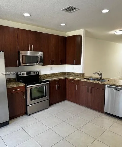 4017 SW 149th Ct #4017 — Photo 11