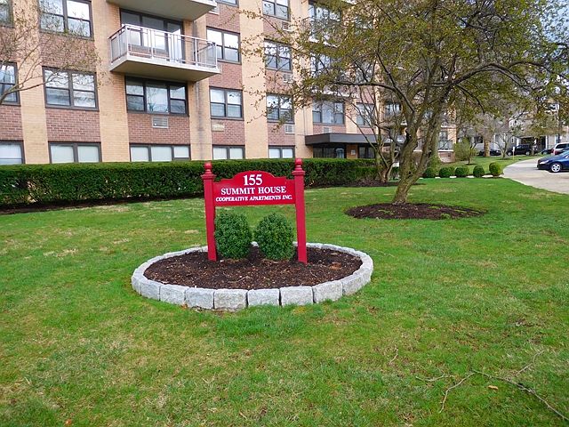 1st image of 155 Ferris Ave #3K