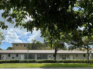 1346 NW 6th St APT 3, Miami, FL 33125