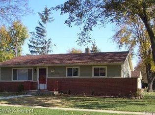 5347 Durwood Dr, Swartz Creek, MI 48473
