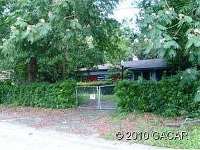 1st image of 1045 NE 15th Pl