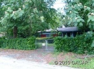 1045 NE 15th Pl, Gainesville, FL 32601
