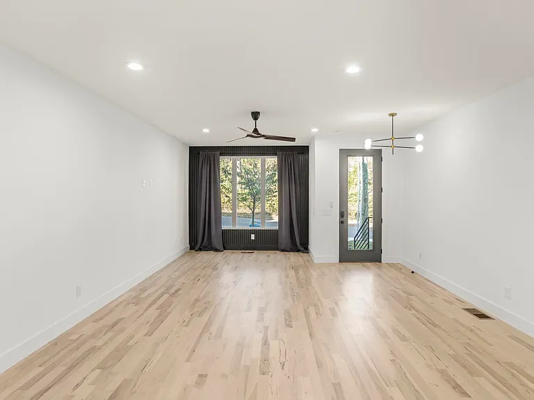 11A Garden St #A — Photo 26