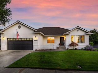 2430 Greenridge Dr, Medford, OR