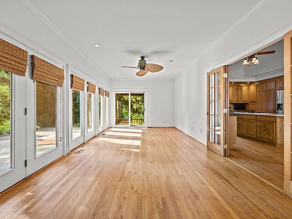 3rd image of 3604 Eden Croft Dr