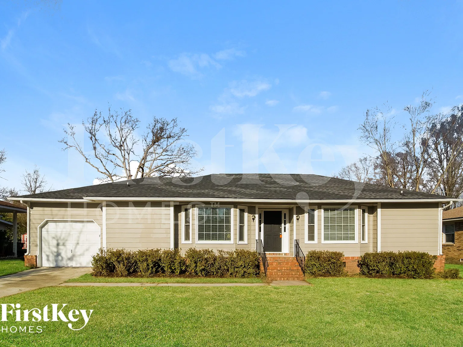 3 bed, 2.0 bath, 1435 sqft, $1,925 — Photo 1