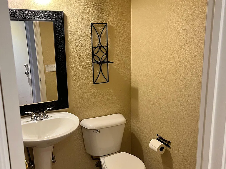 316 Bridle Path — Photo 7
