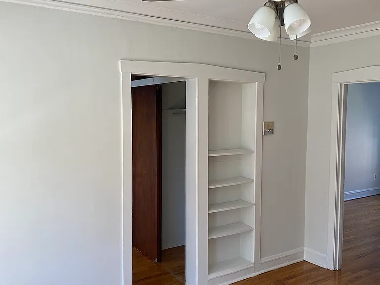 939 S Elmwood Ave #2 — Photo 18