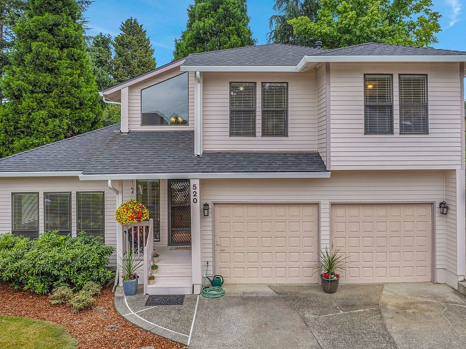 1st image of 520 SE 15th St