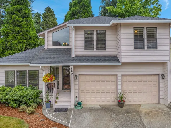 520 SE 15th St, Gresham, OR 97080