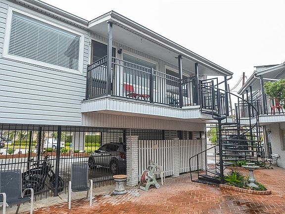 2nd image of 309 Stratford St APT 10