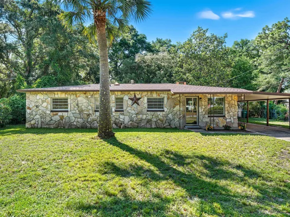 814 Tuxedo Dr, Fort Walton Beach, FL 32547
