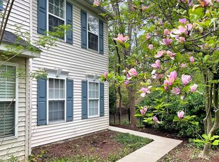 20446 River Ripple Sq, Sterling, VA 20165