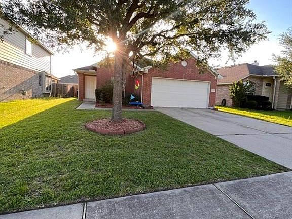 2nd image of 2319 Blue Reef Dr