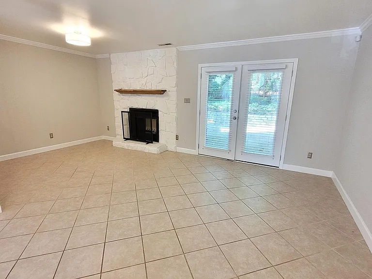 7831 Stephanie Ln — Photo 13