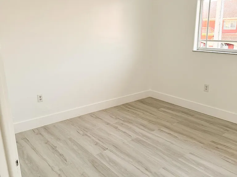 10903 W Okeechobee Rd #202A — Photo 12