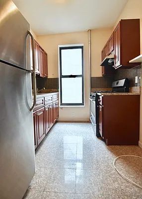 Rented by Compass | media 9