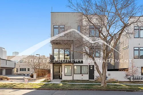 2121 N Marion St #1 Photo 1