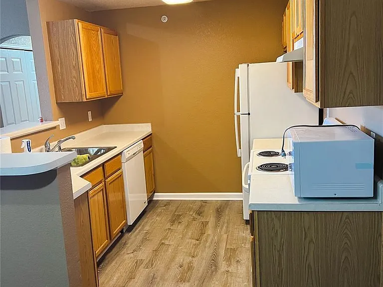 7440 S Blackhawk St #6204 — Photo 6