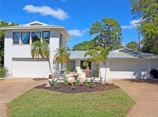 1677 Baywinds Ln, Sarasota, FL 34231