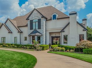 46 W Buckingham Dr, Rogers, AR 72758