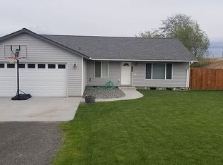 401 Garfield St, Moro, OR 97039