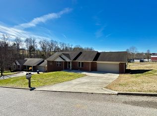 98 Enchanted Ct, Somerset, KY 42503