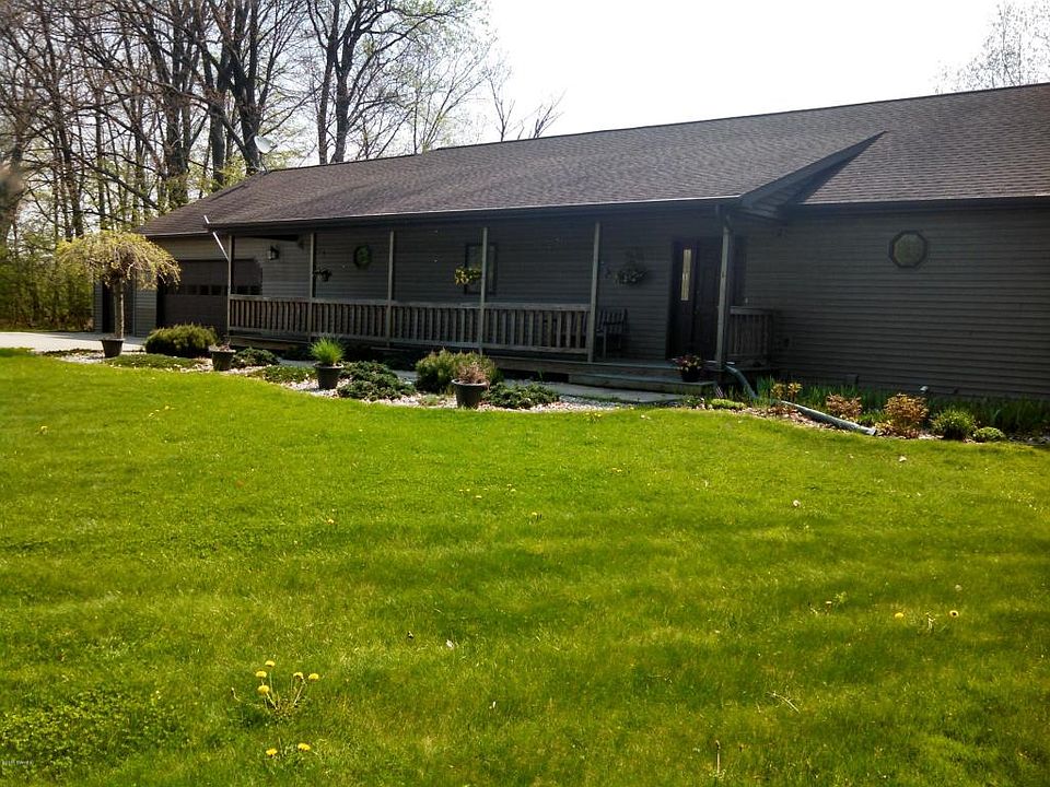 1941 Dr, Otsego, MI 49078 Zillow