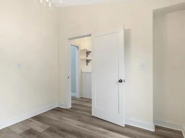 700 3rd St — Photo 15
