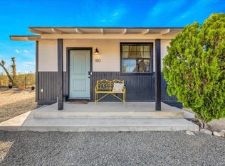 180 Geronimo Trl, Yucca Valley, CA 92284