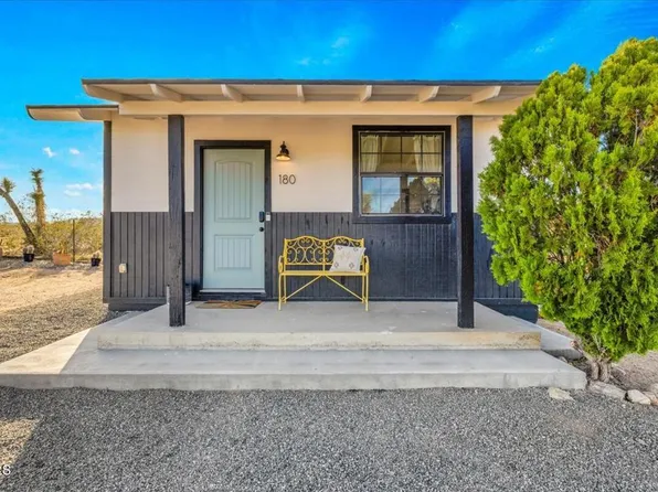 180 Geronimo Trl, Yucca Valley, CA 92284