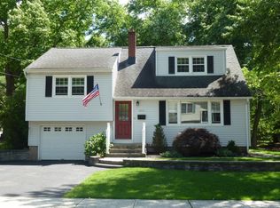 255 Palisade Ave, Emerson, NJ 07630