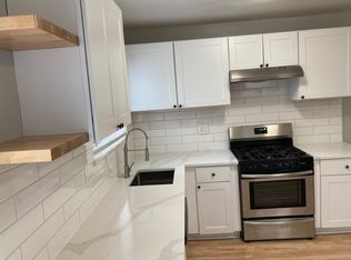 7544 Yacht Ave, Warren, MI 48091
