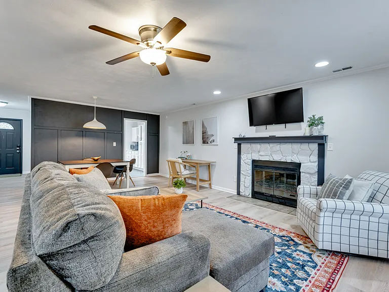 2516 Millhaven Ct — Photo 4