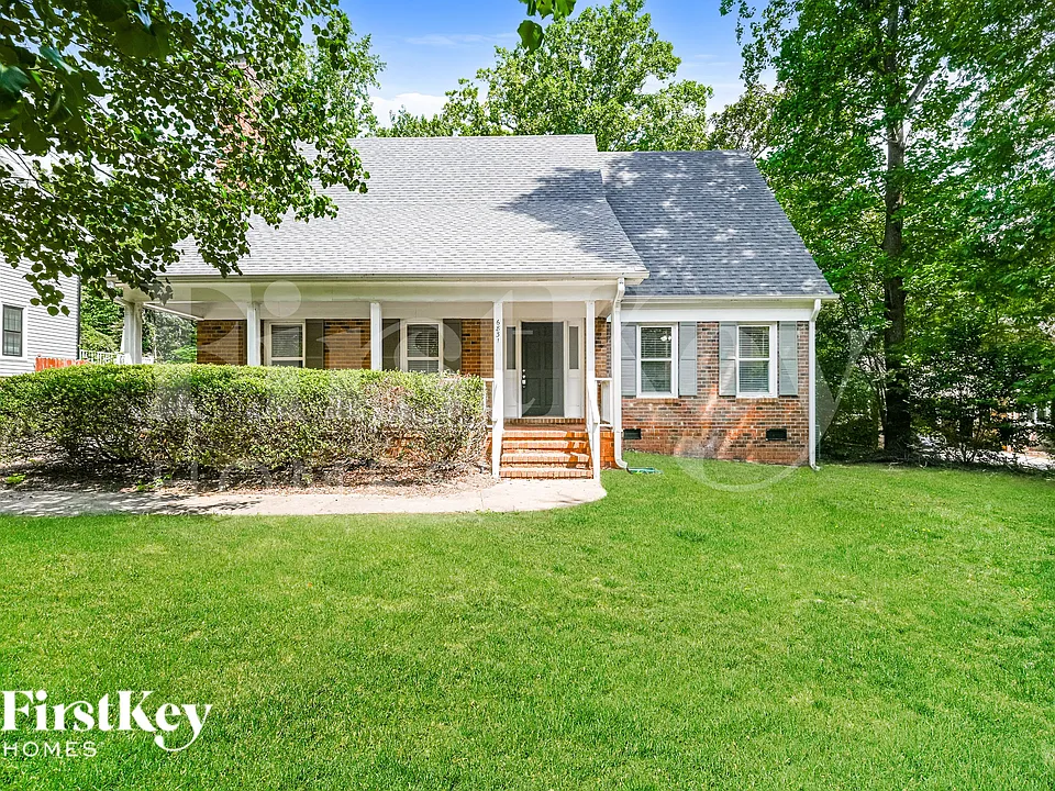 6831 Van De Rohe Dr