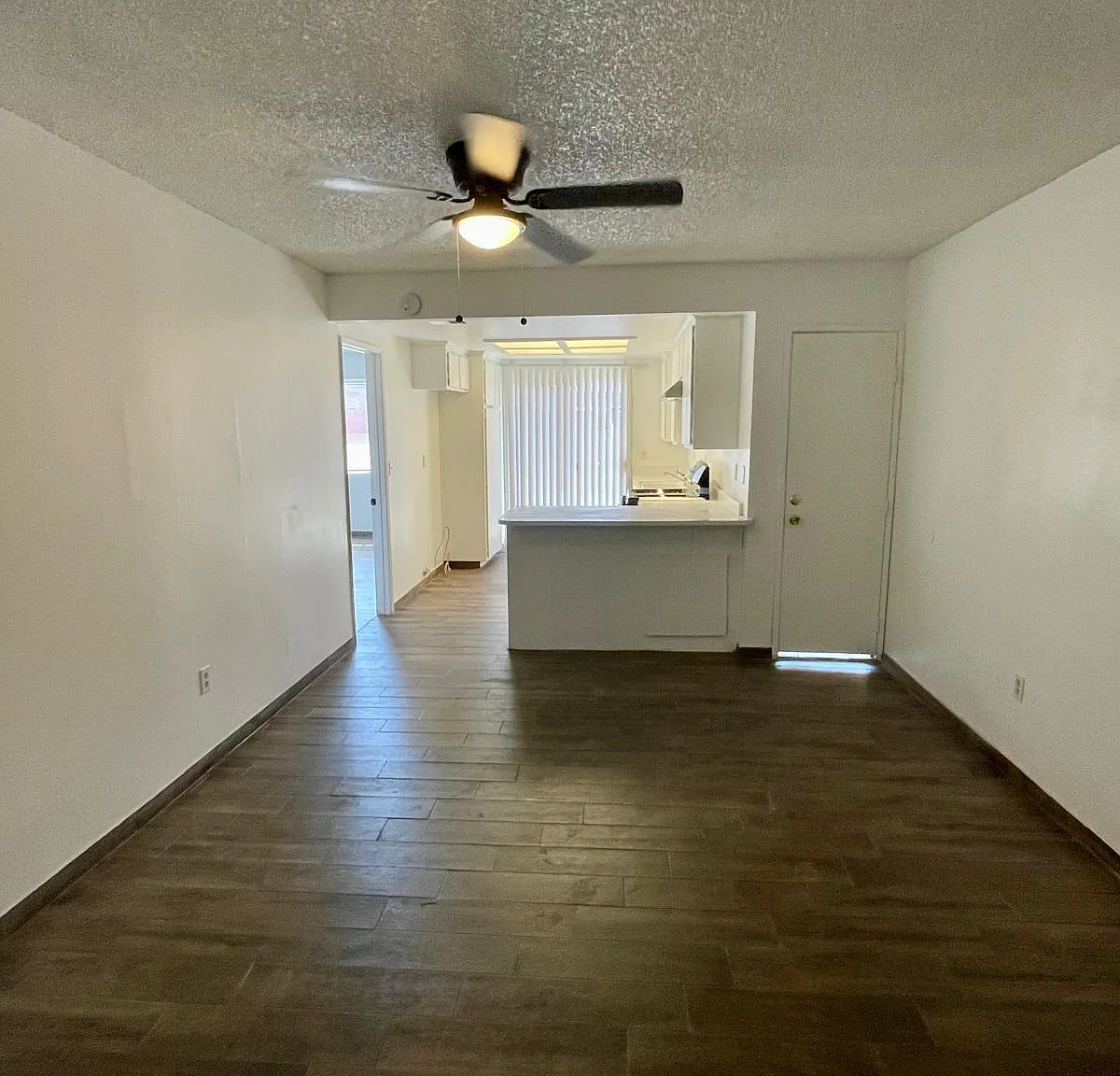 3 bed, 1100 sqft, $2,650 — Photo 1
